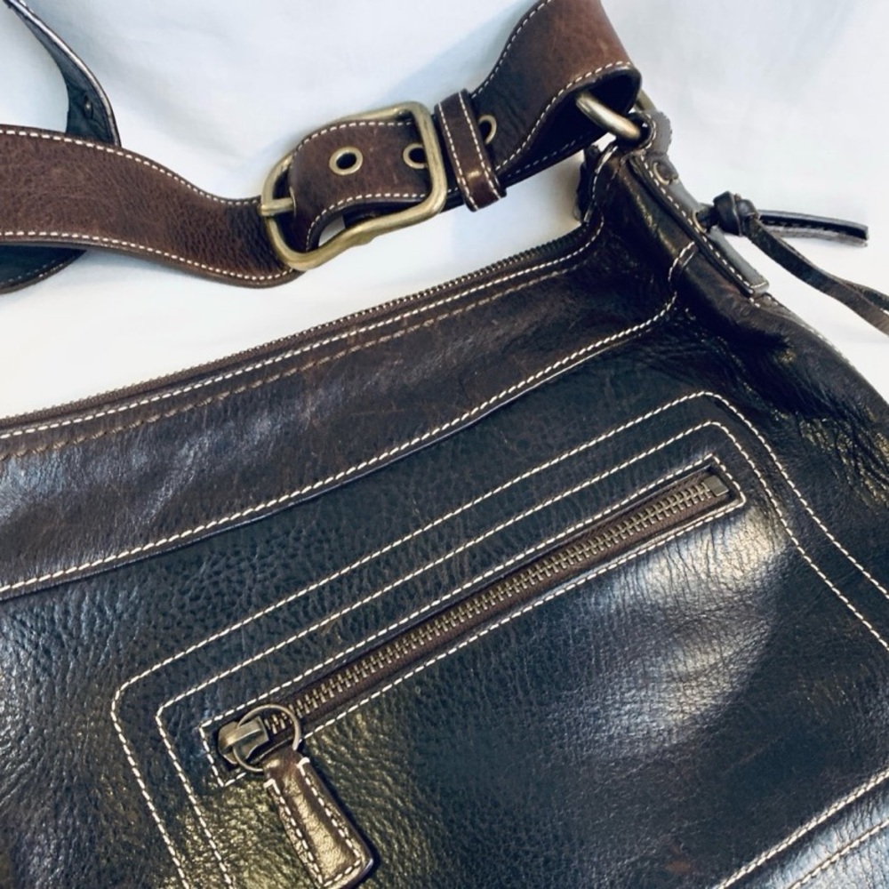 Vintage COACH Mahogany Crossbody Bag - Picture 4 of 13